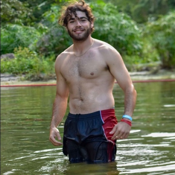 Meet your Posher, Pablo - Picture 1 of 4